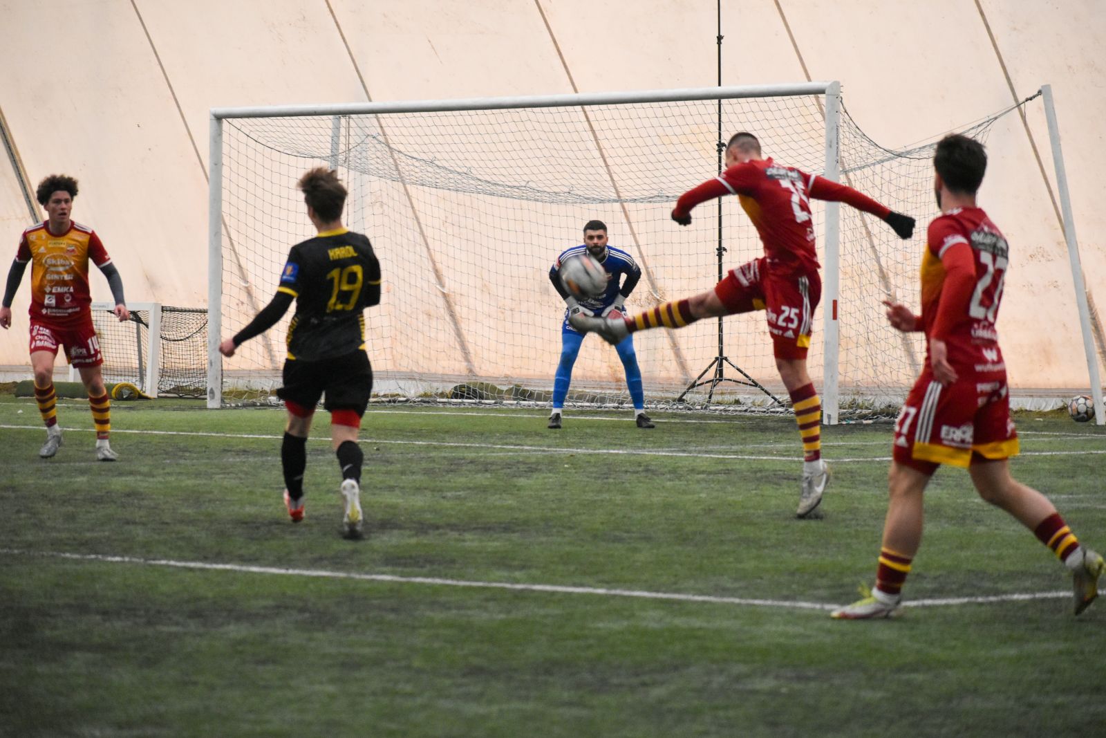 Gra kontrolna Znicz Pruszków — Chojniczanka [FOTO]