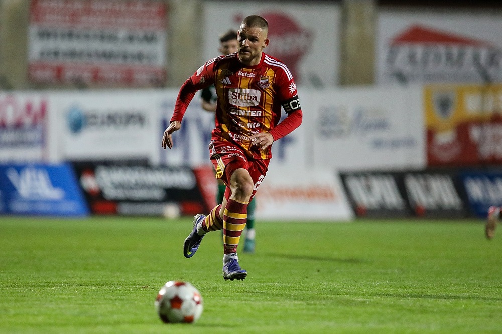 Raport kartkowy: pauza Valērijsa Šabali, powrót Macieja Firleja