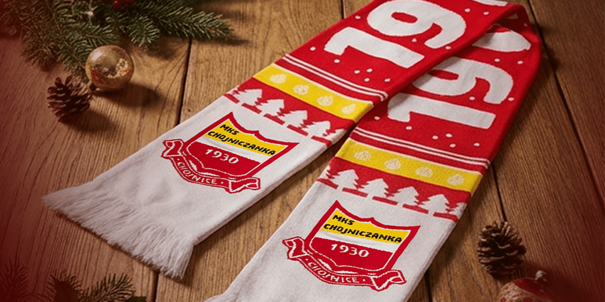 Świąteczne szaliki Chojniczanki