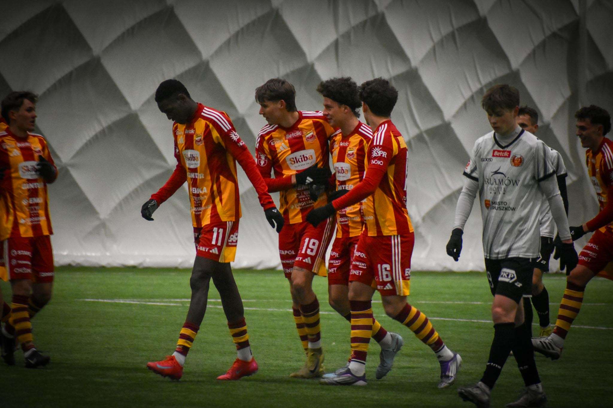 Sparing nr 4: Znicz Pruszków – Chojniczanka 2:3 (0:2)