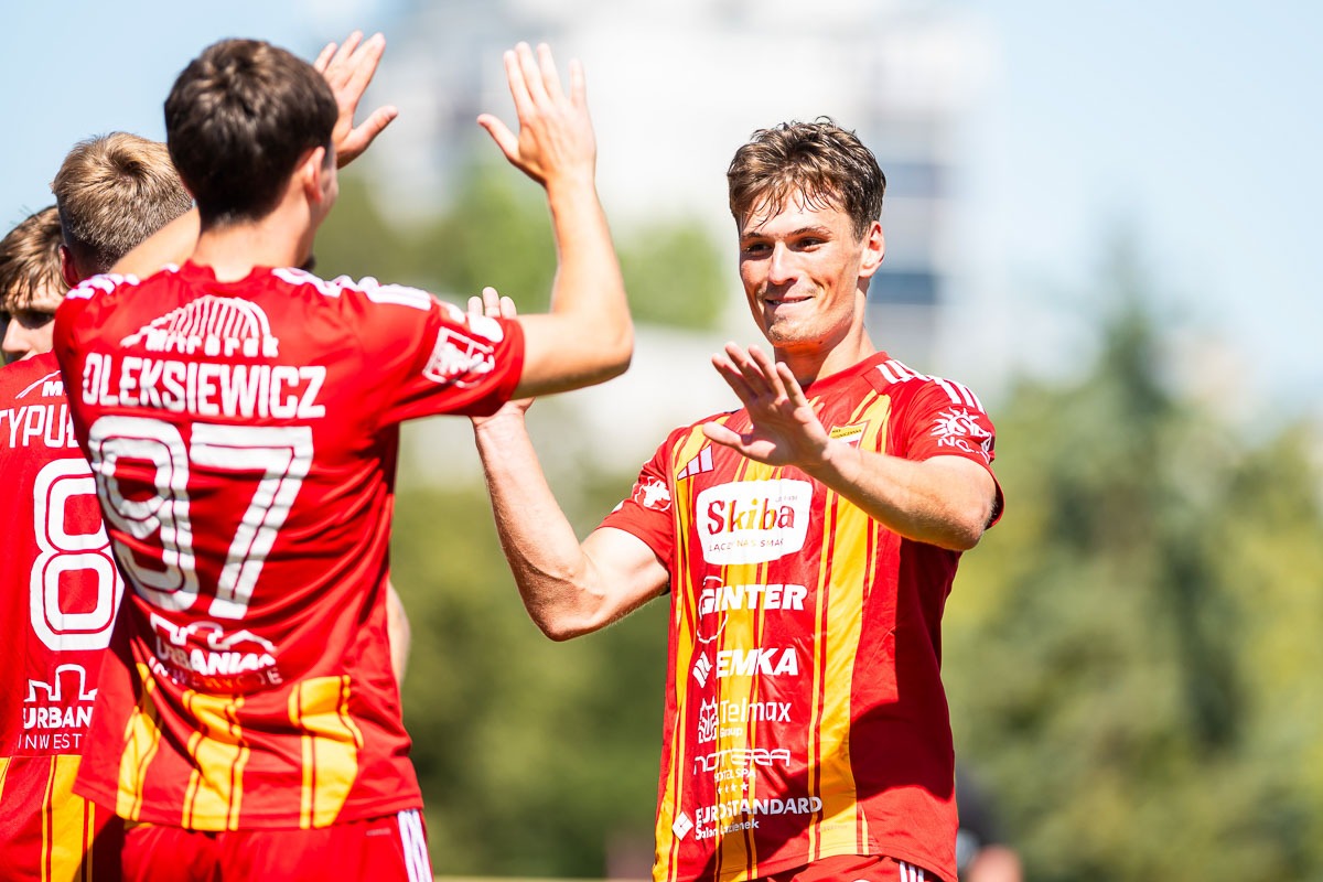 Piątkowe emocje przy M12 | Zapowiedź meczu Chojniczanka – Stal Stalowa Wola